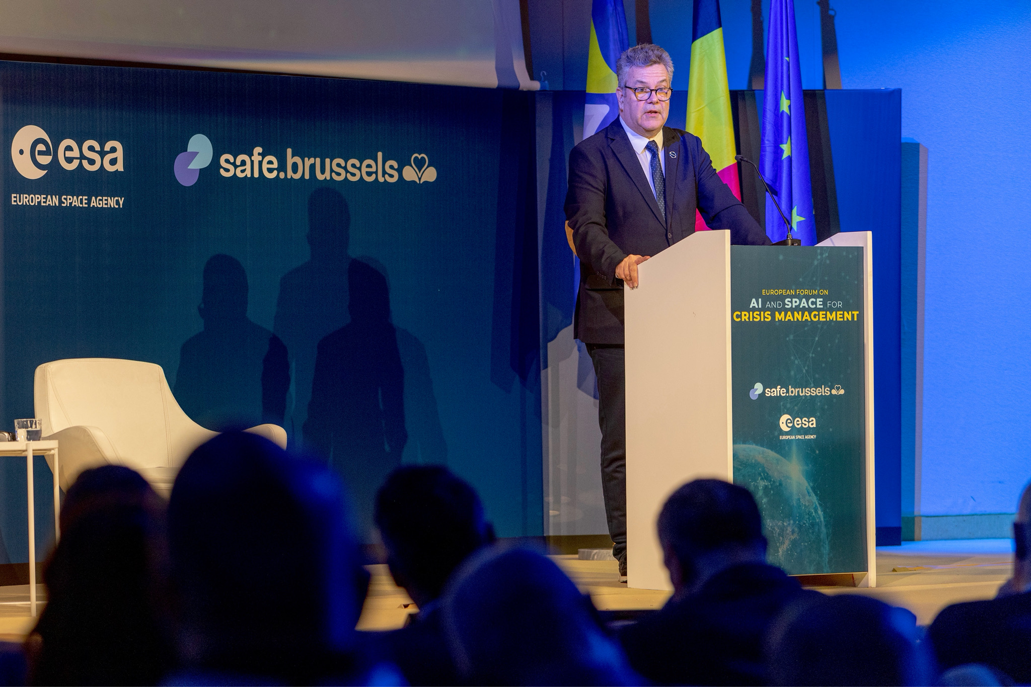 Jean-Luc Trullemans faisant un speech